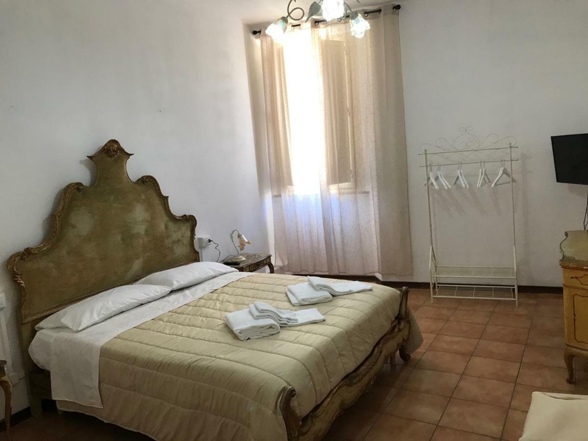 Albergo Antica Lanterna Castelnuovo di Garfagnana Eksteriør billede
